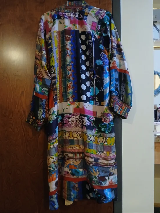 gorgous multi-coloured floral reversible silk duster - Picture 8 of 10